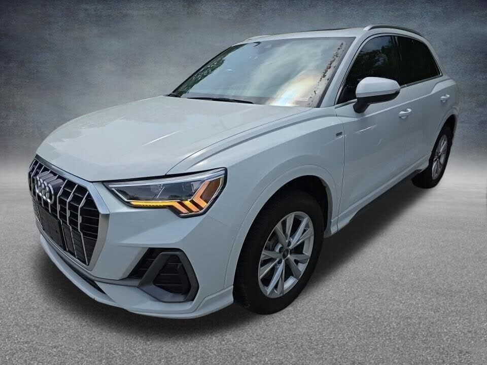 2023 AUDI Q3