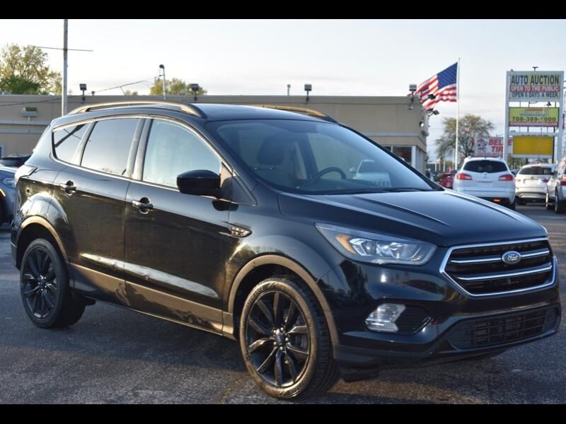 2018 FORD Escape