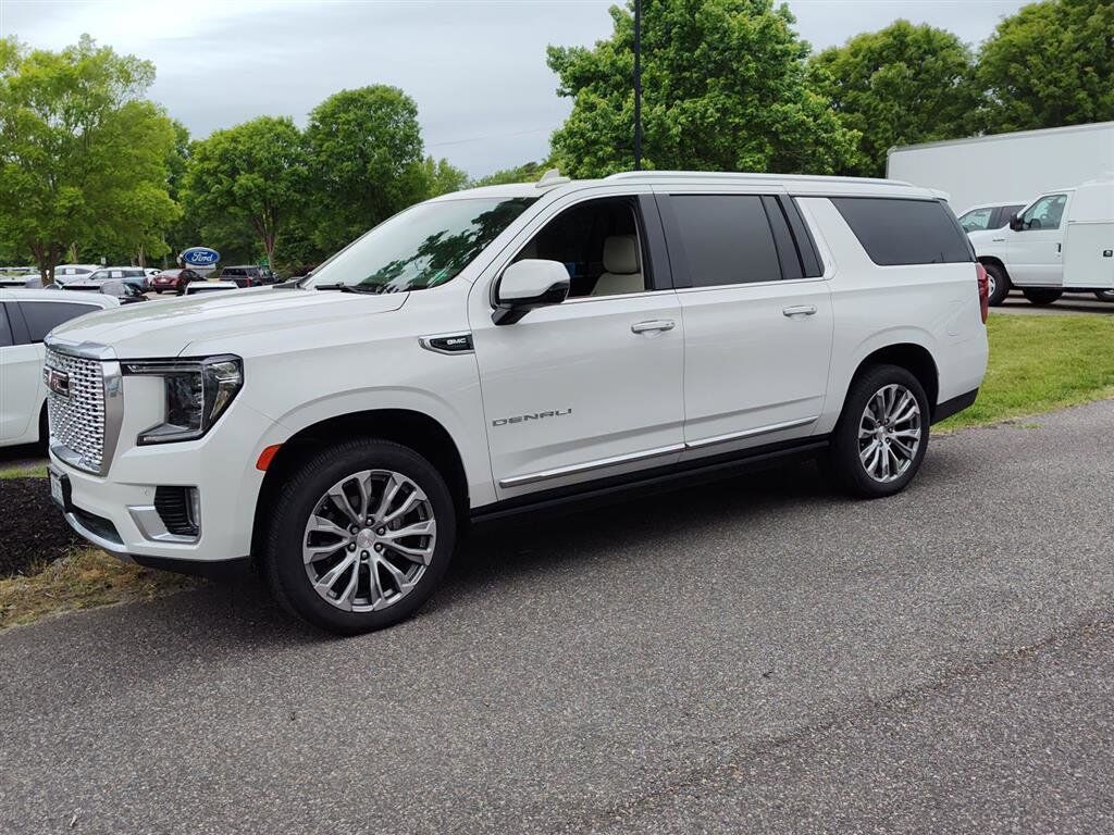 2022 GMC Yukon XL