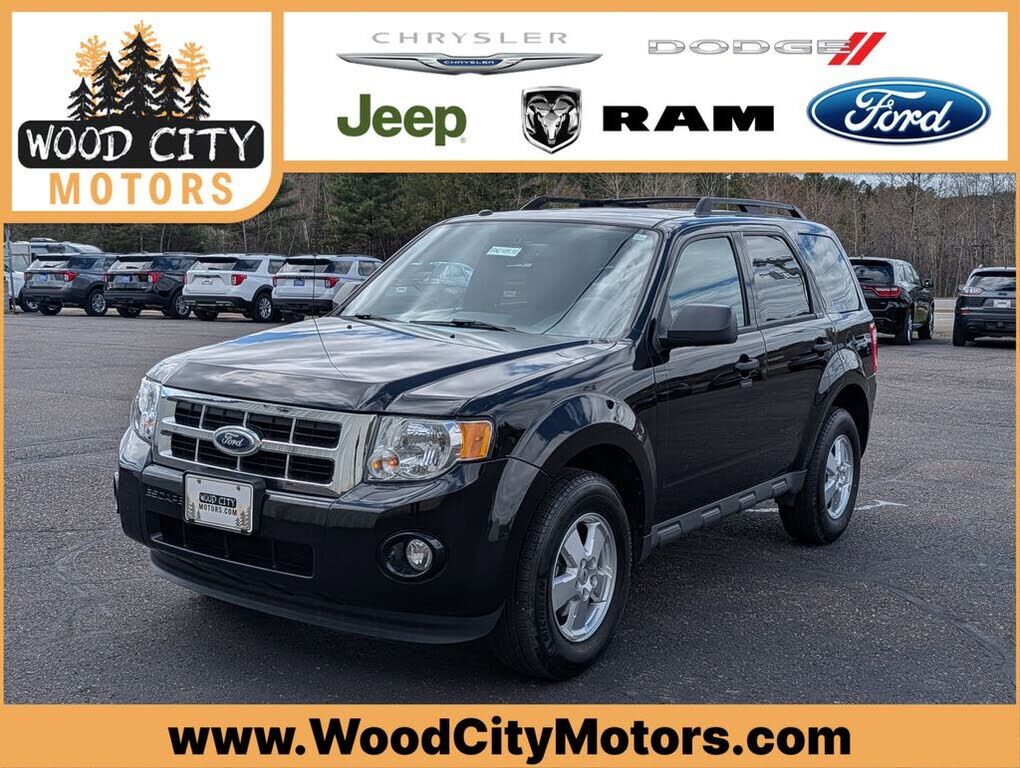 2011 FORD Escape