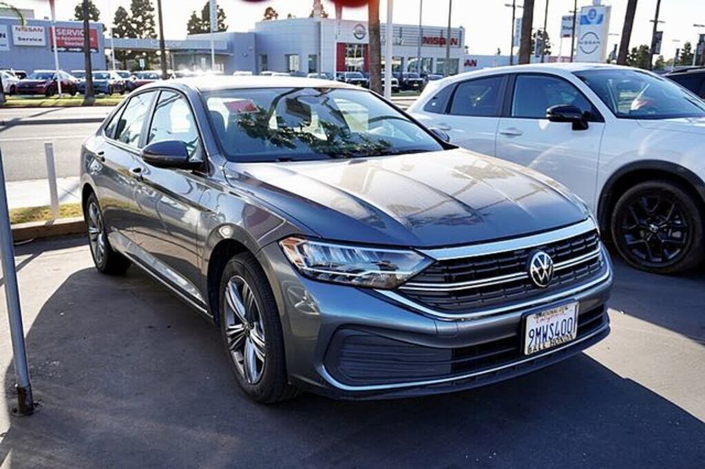 2024 VOLKSWAGEN Jetta