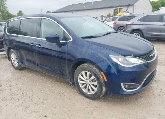 2018 CHRYSLER Pacifica