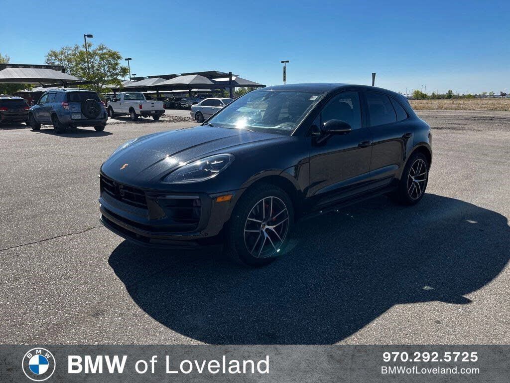 2024 PORSCHE Macan