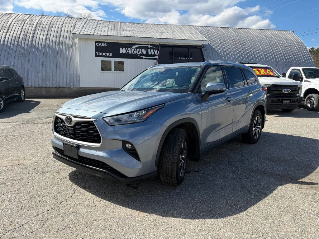 2020 TOYOTA Highlander