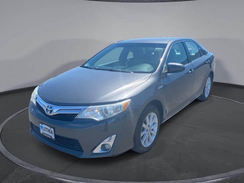 2013 TOYOTA Camry