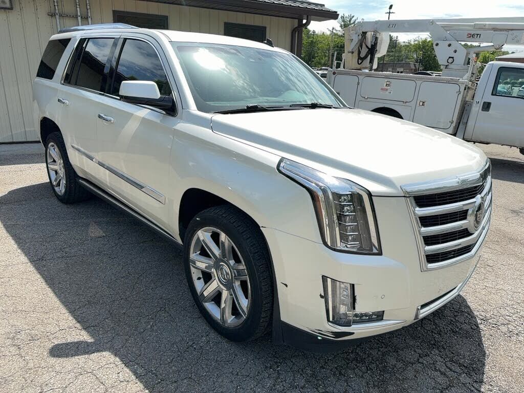 2015 CADILLAC Escalade