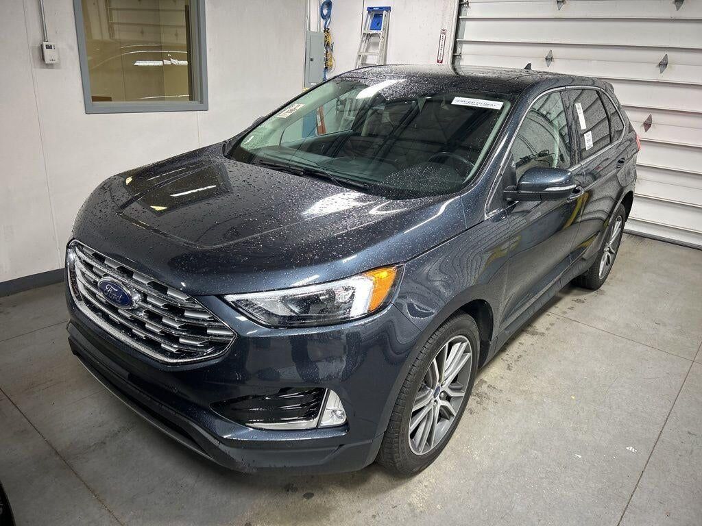 2022 FORD Edge