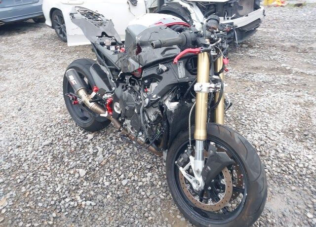 2024 BMW S 1000 RR