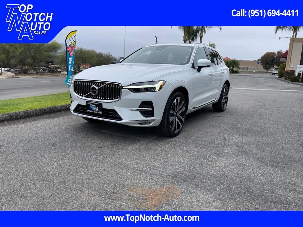 2023 VOLVO XC60