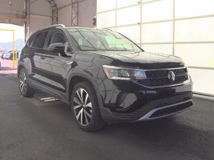 2024 VOLKSWAGEN Taos