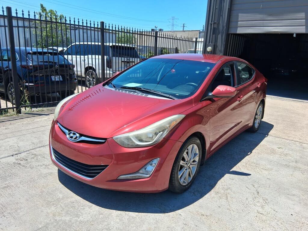 2016 HYUNDAI Elantra