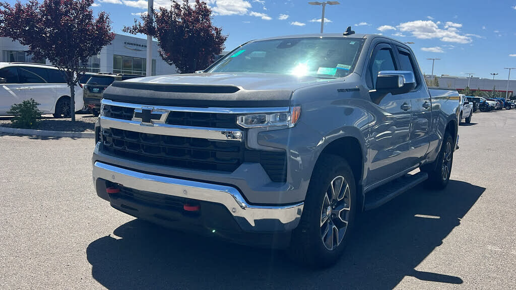 2024 CHEVROLET Silverado