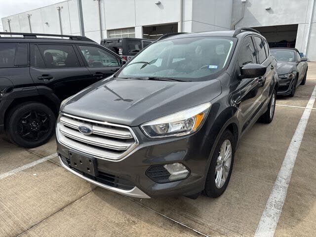 2018 FORD Escape