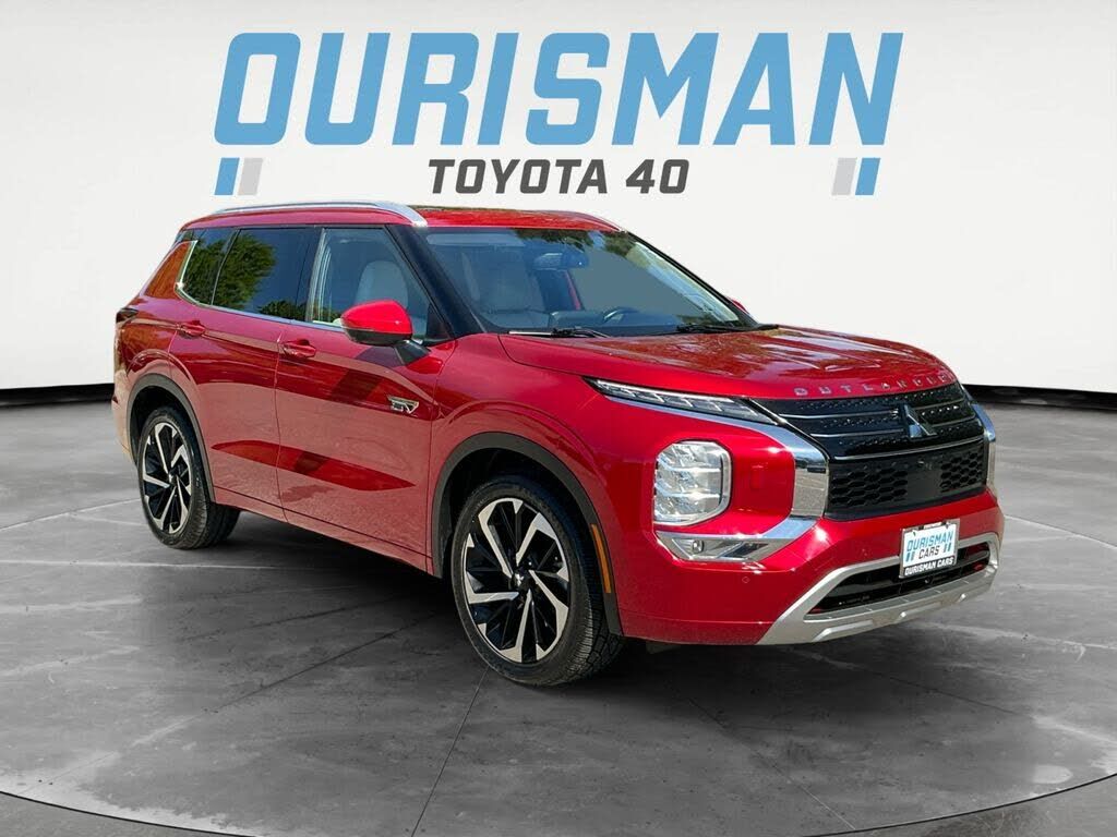 2024 MITSUBISHI Outlander