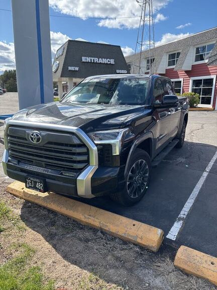 2024 TOYOTA Tundra