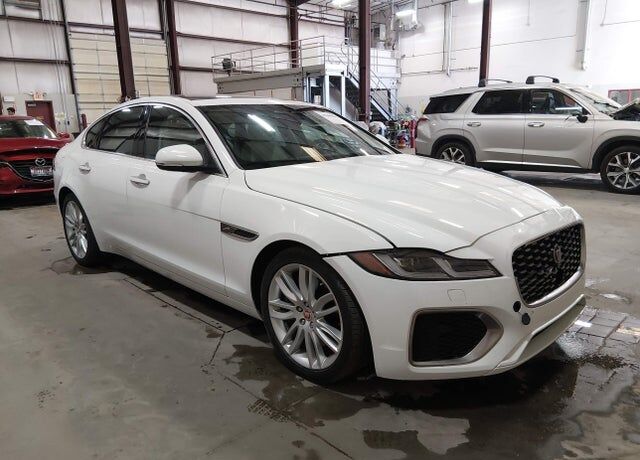 2022 JAGUAR XF