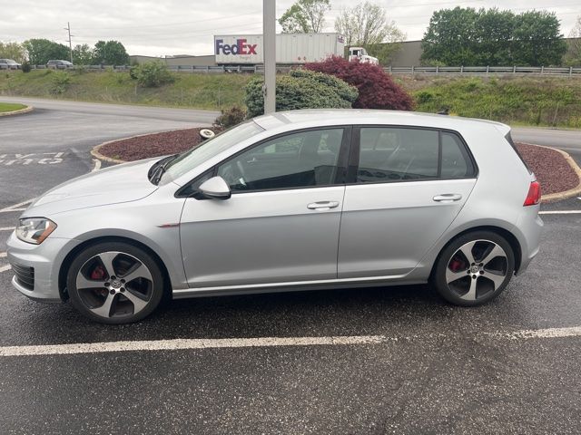 2016 VOLKSWAGEN Golf GTI