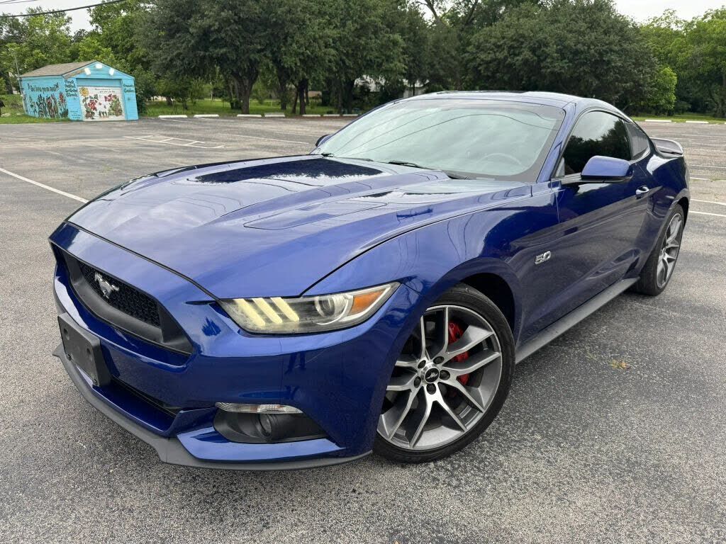 2016 FORD Mustang