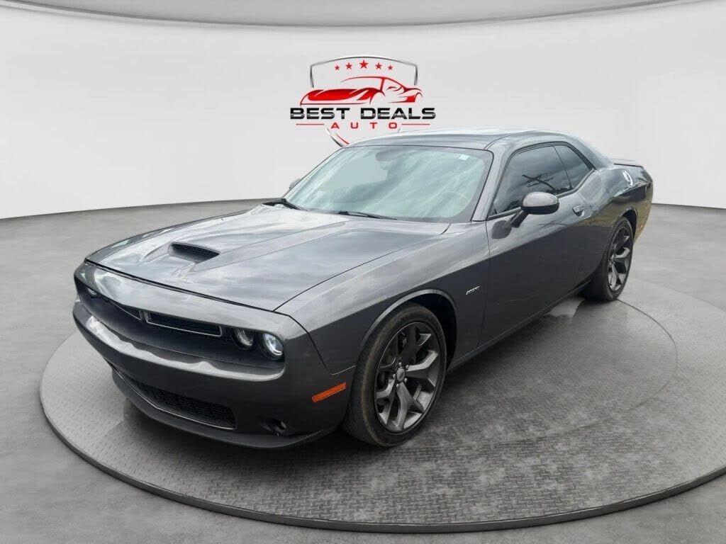 2019 DODGE Challenger
