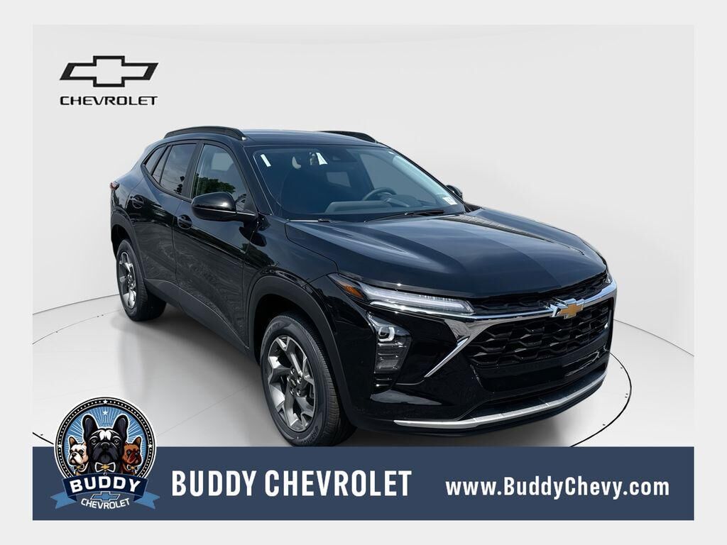 2026 CHEVROLET Trax
