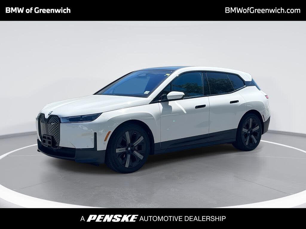 2022 BMW ix
