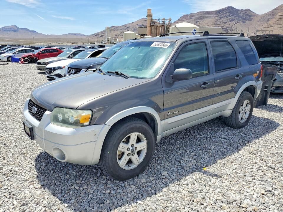 2005 FORD Escape