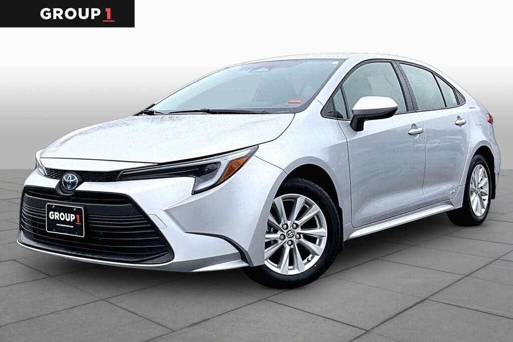 2024 TOYOTA Corolla