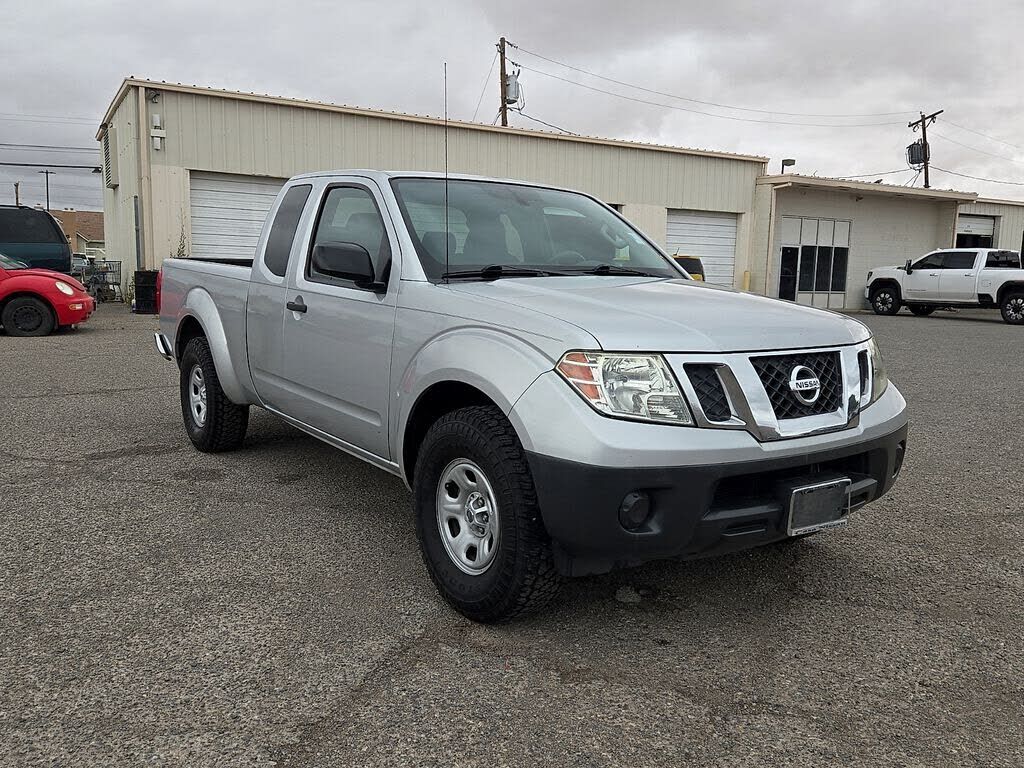 2016 NISSAN Frontier