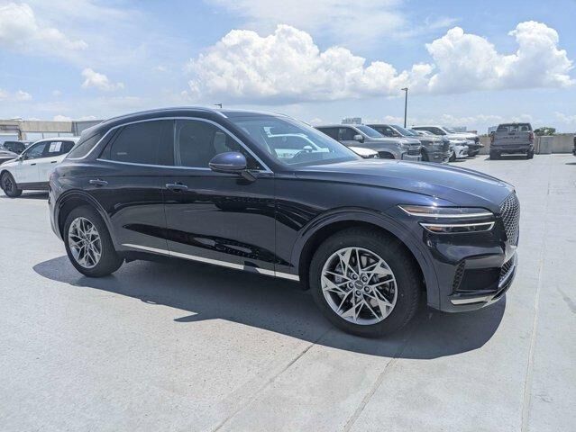 2025 GENESIS GV70