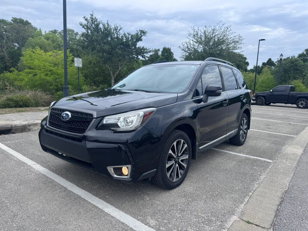 2017 SUBARU Forester