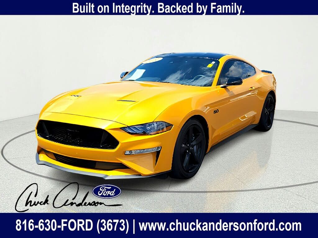 2022 FORD Mustang