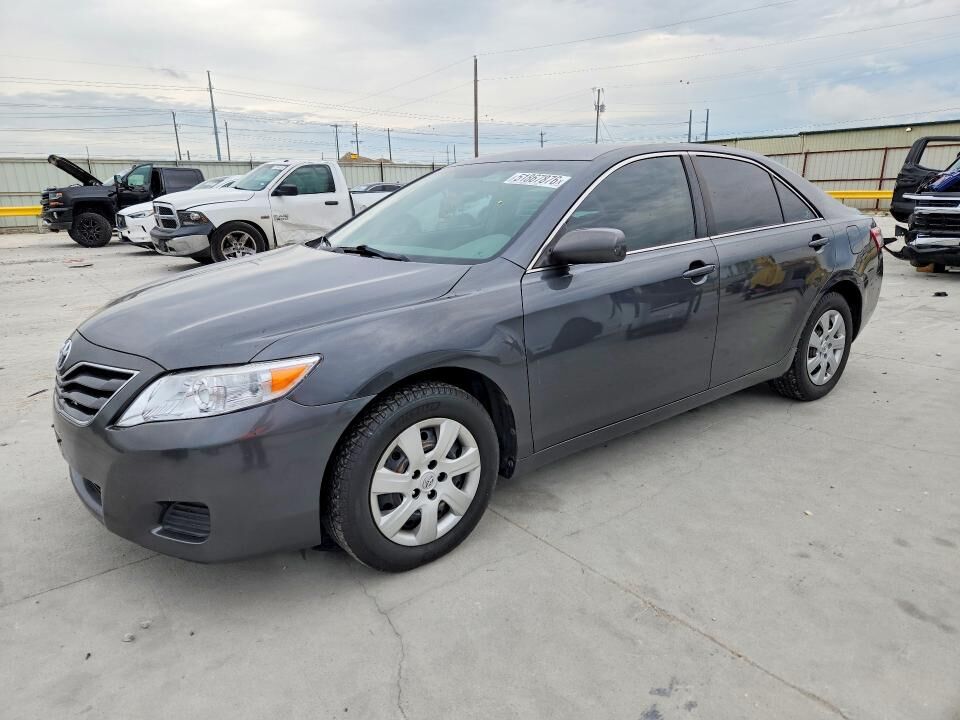 2010 TOYOTA Camry