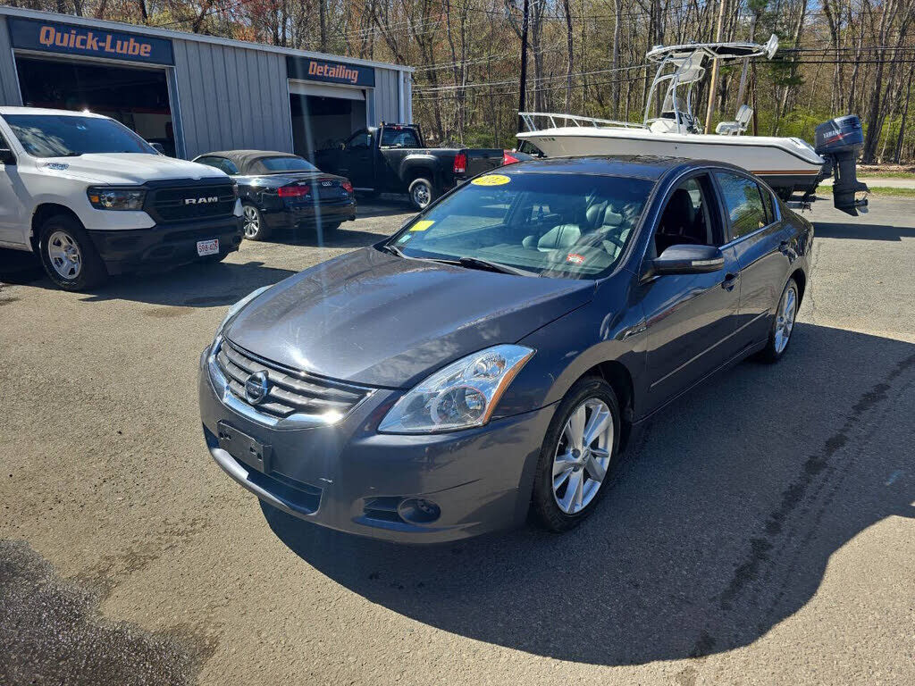 2012 NISSAN Altima