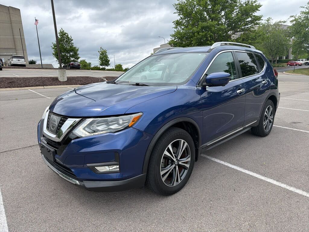 2017 NISSAN Rogue