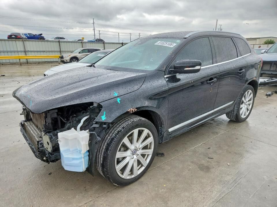 2017 VOLVO XC60