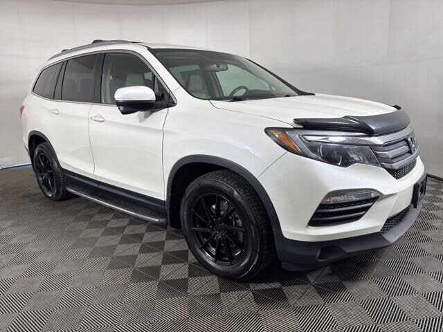 2017 HONDA Pilot