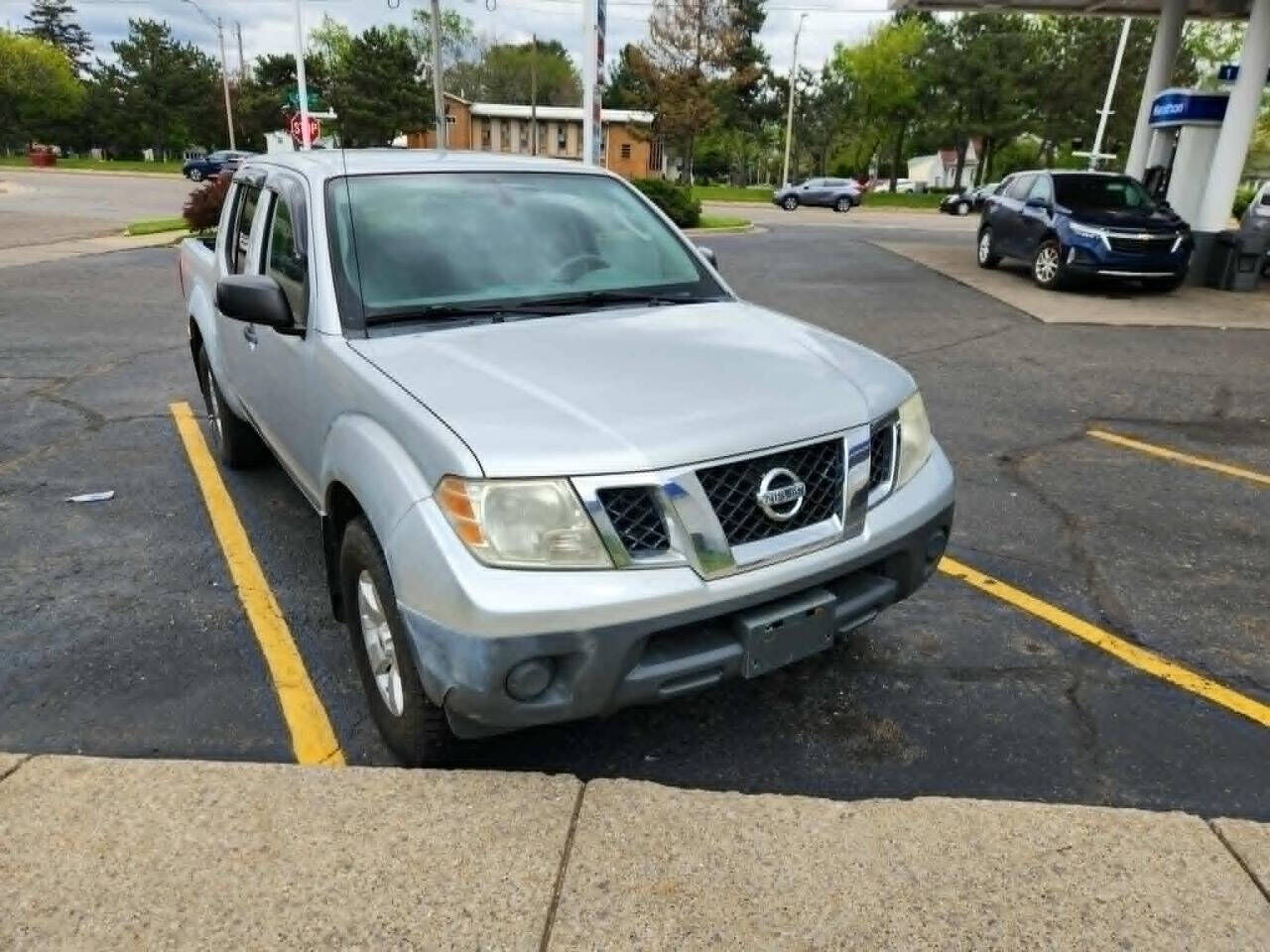 2011 NISSAN Frontier