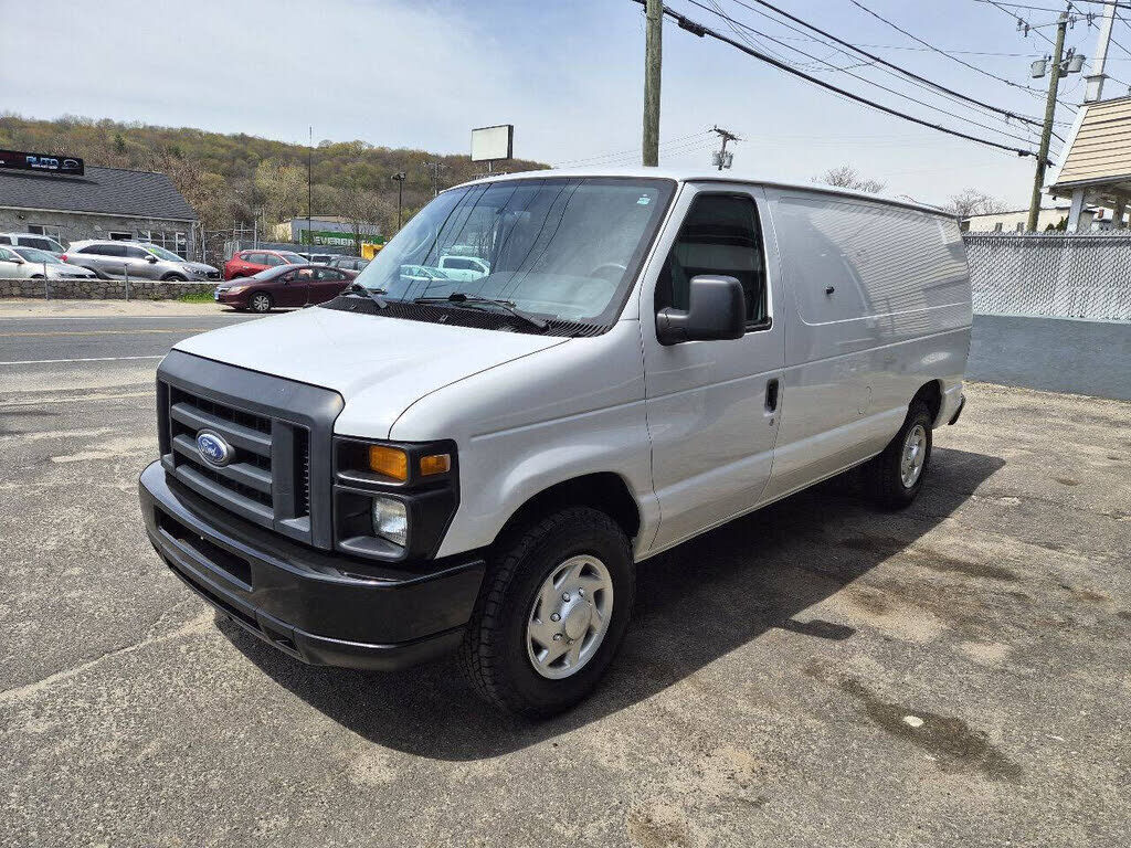 2014 FORD E-250