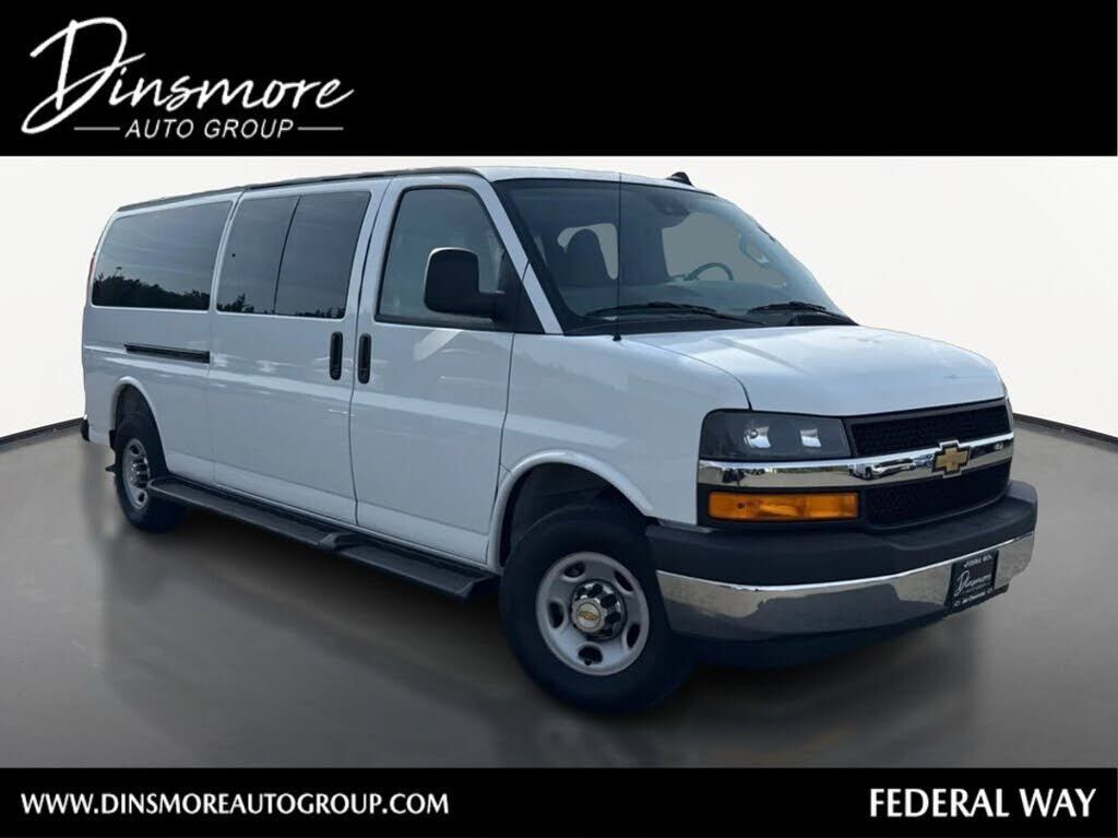 2025 CHEVROLET Express