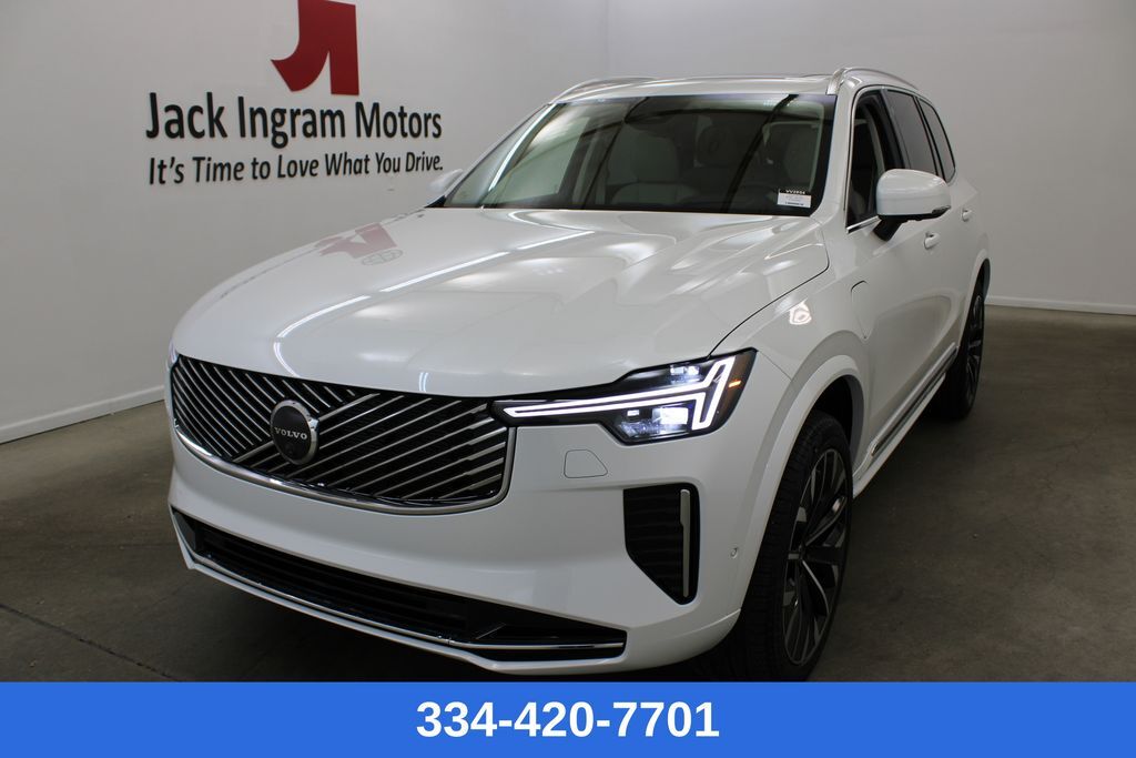2026 VOLVO XC90