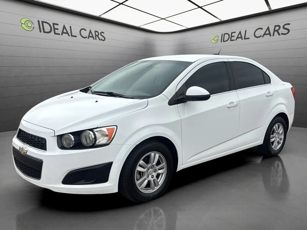 2016 CHEVROLET Sonic