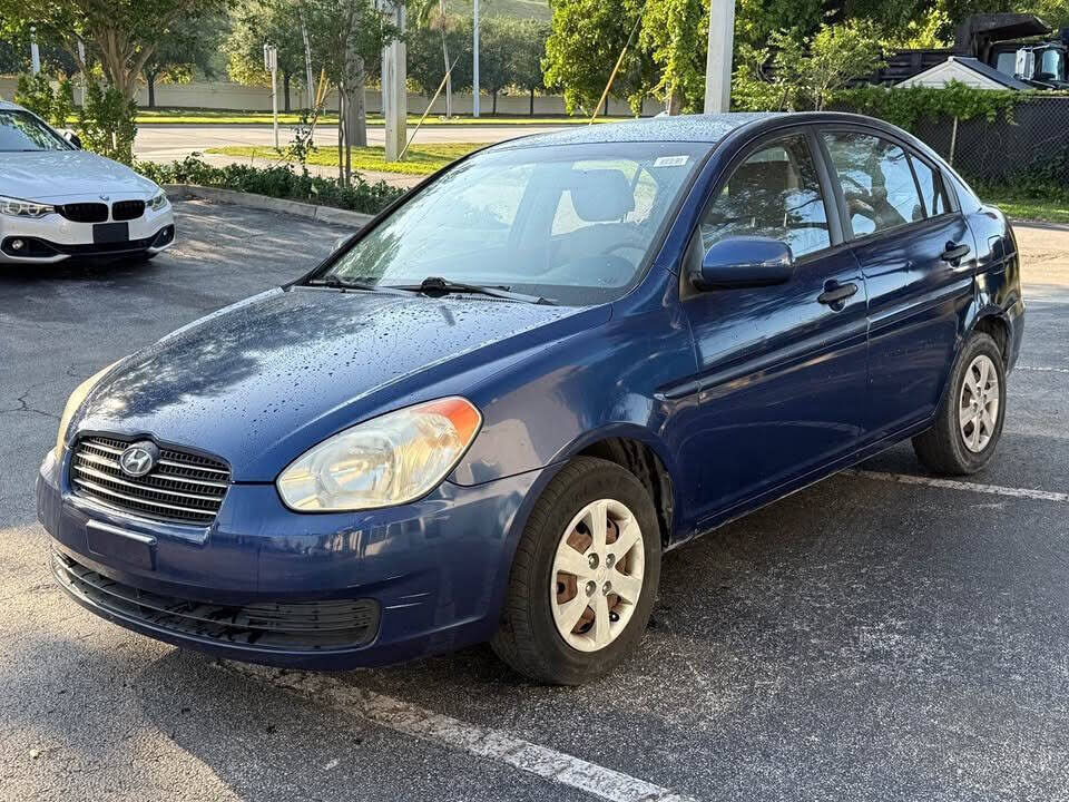 2010 HYUNDAI Accent