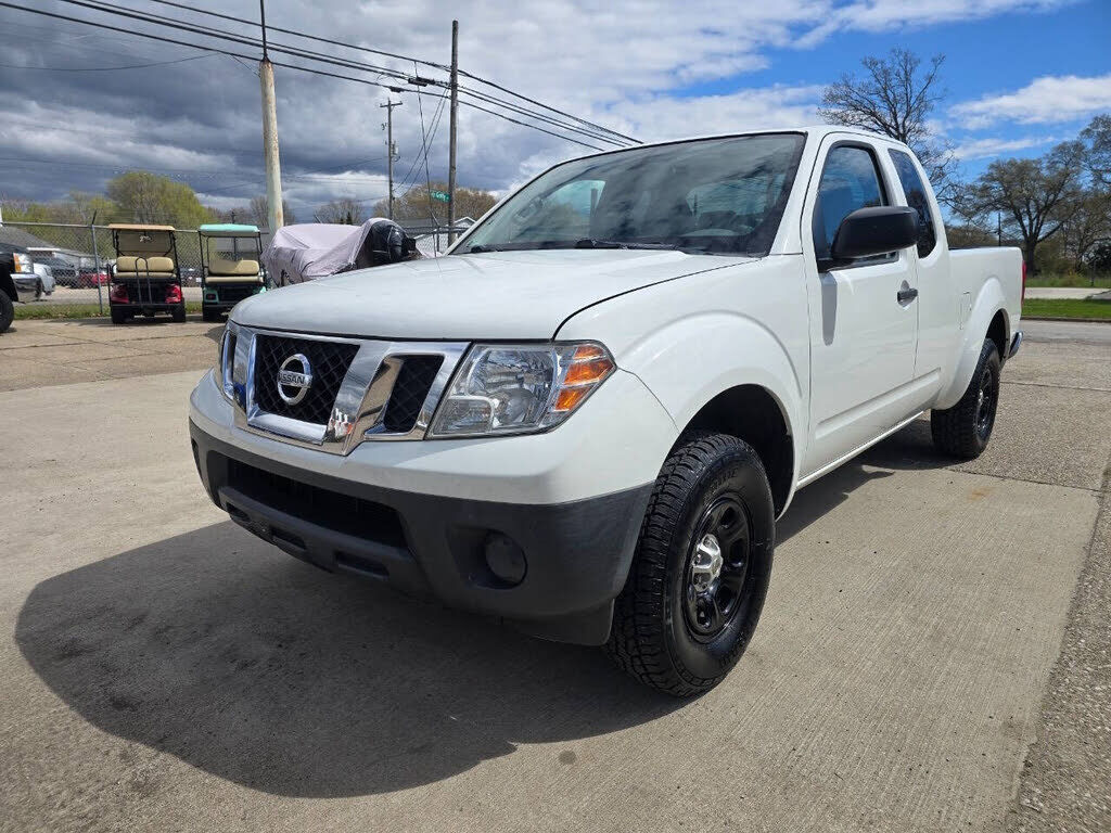 2015 NISSAN Frontier