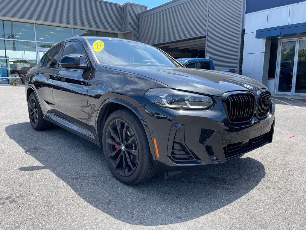 2025 BMW X4
