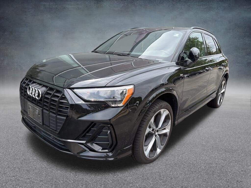 2021 AUDI Q3