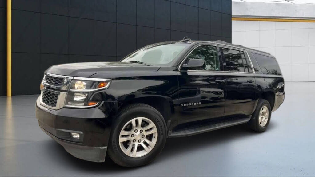 2018 CHEVROLET Suburban