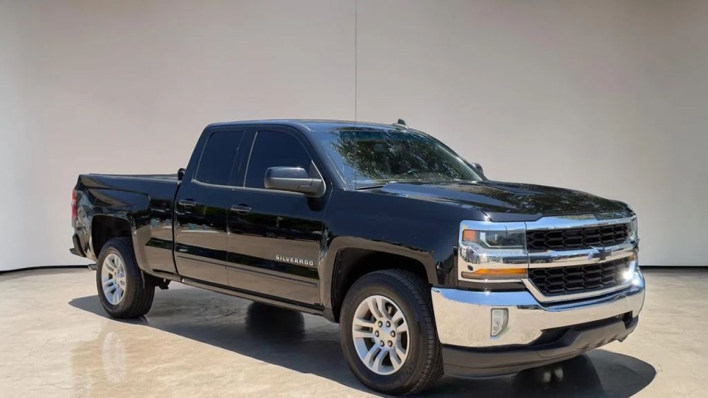 2019 CHEVROLET Silverado LD
