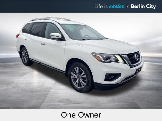 2020 NISSAN Pathfinder