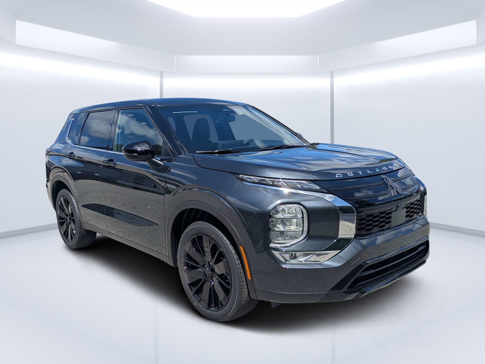 2026 MITSUBISHI Outlander
