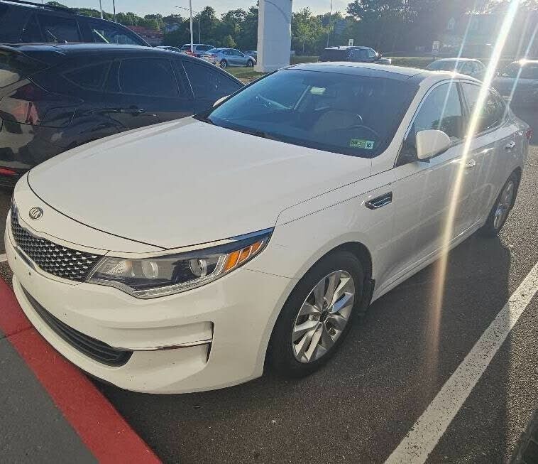 2016 KIA Optima